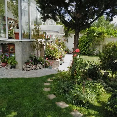 Вила Карина Gasthof